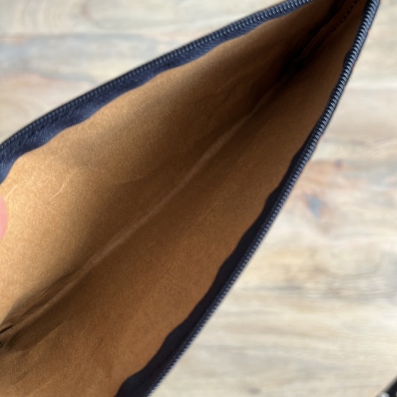 MARIMEKKO Pouch - Picture 4 of 4